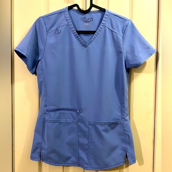 Scrub Top by Allura (Cherokee) XXS - Picture 2 of 2